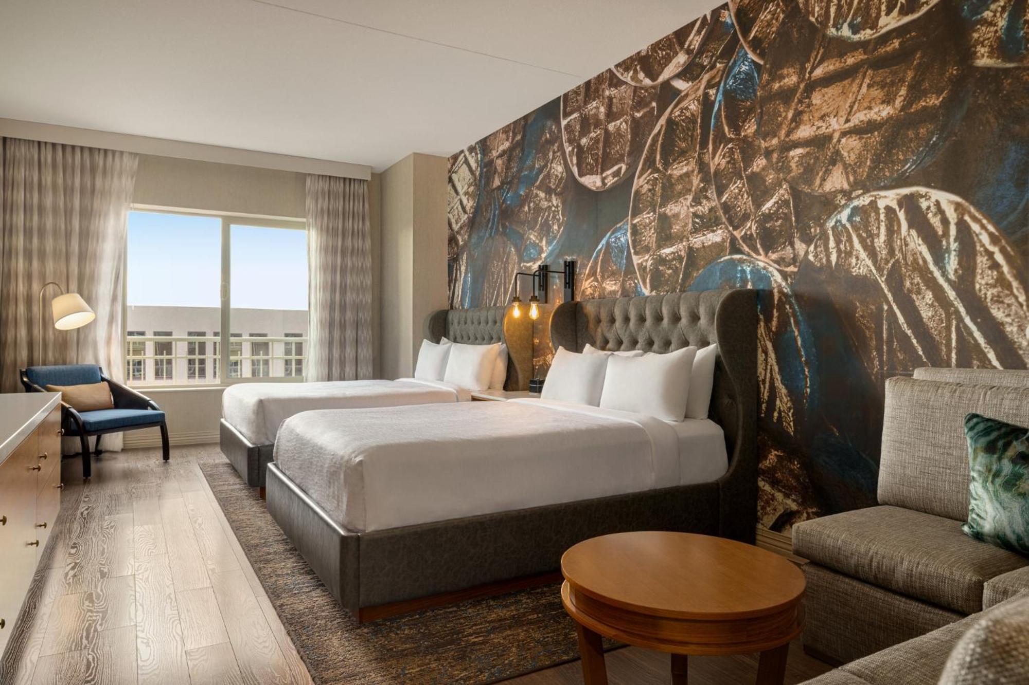 Hotel Indigo Riverwalk By Ihg Naperville