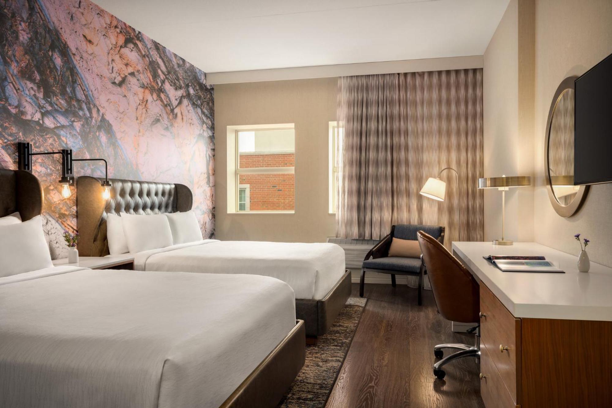 Indigo Riverwalk By Ihg Naperville
